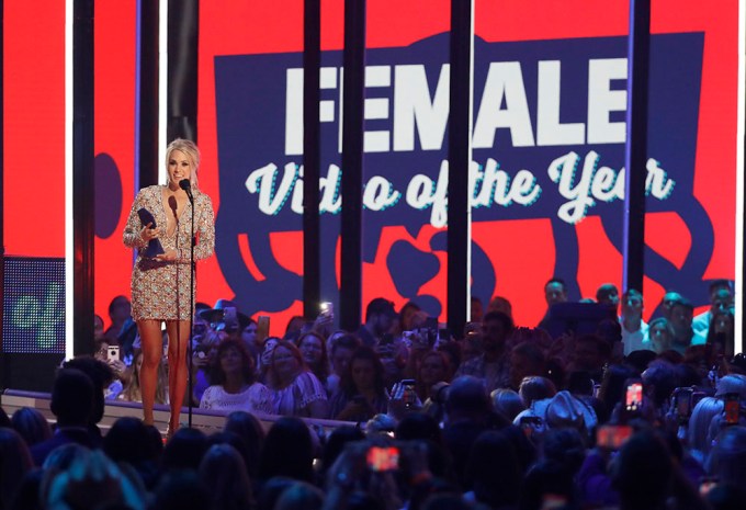 Carrie Underwood Wins Female Video of the Year
