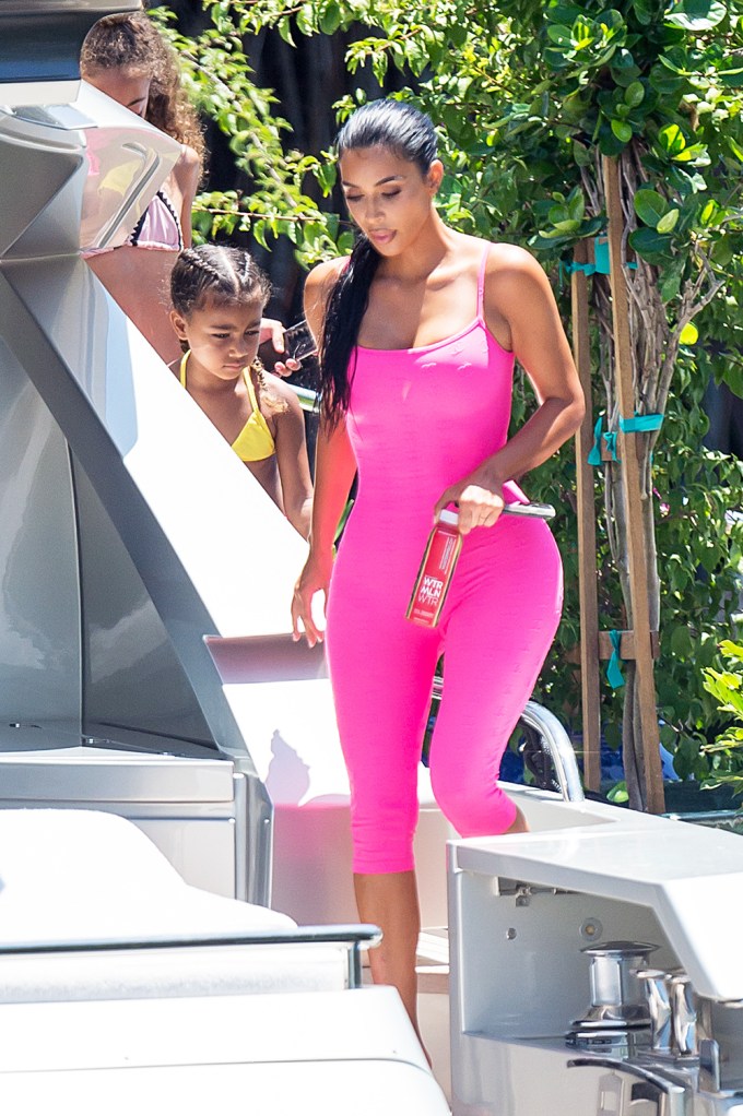 Kim Kardashian On A Miami Boat Trip