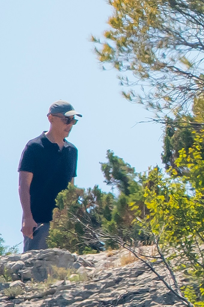 Barack Obama hiking with the family in France