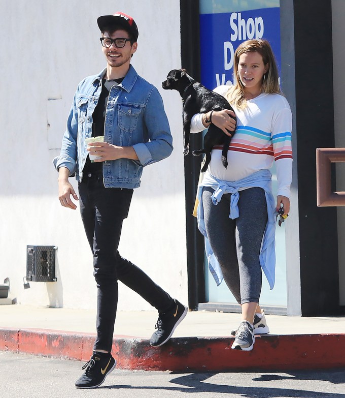 Pregnant Hilary Duff and Matthew Koma leave a pet store