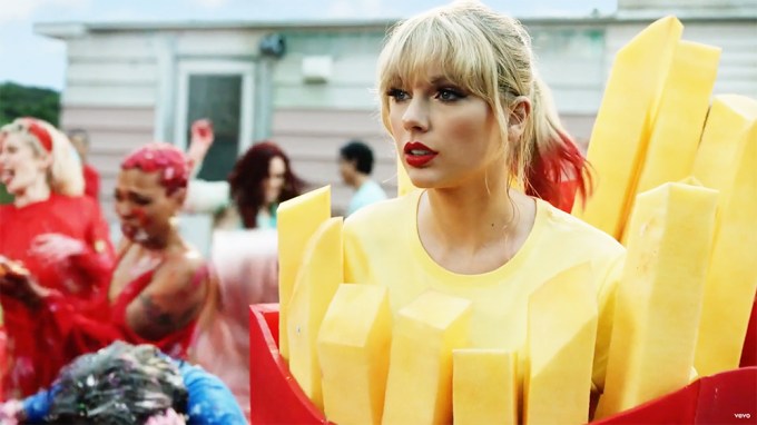 Taylor Swift In French Fry Costume
