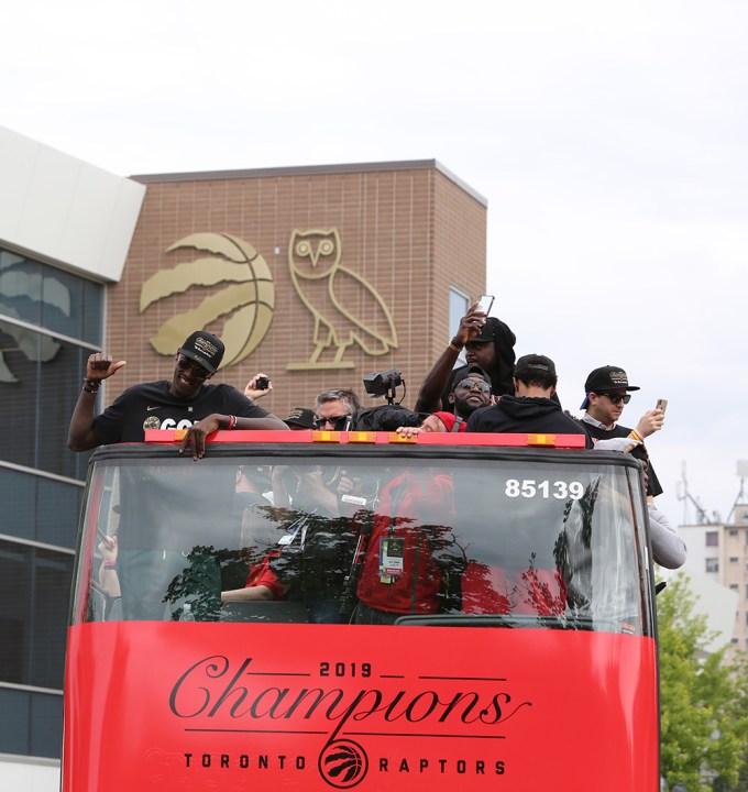 Kawhi Leonard Smokes A Cigar At Parties With Toronto Raptors At NBA Championship Parade