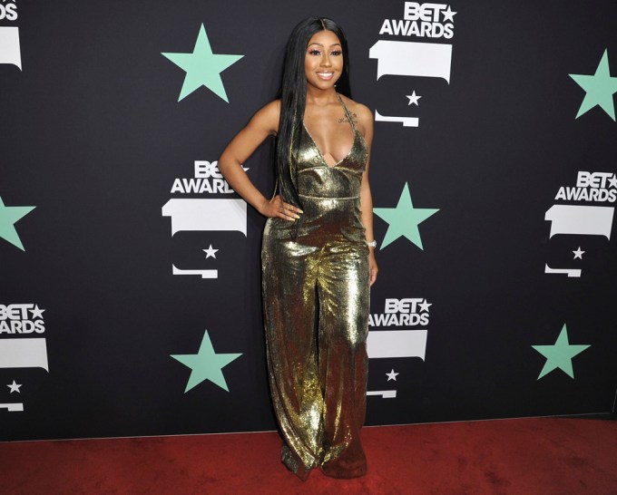 Yung Miami shows off her baby bump at the BET Awards