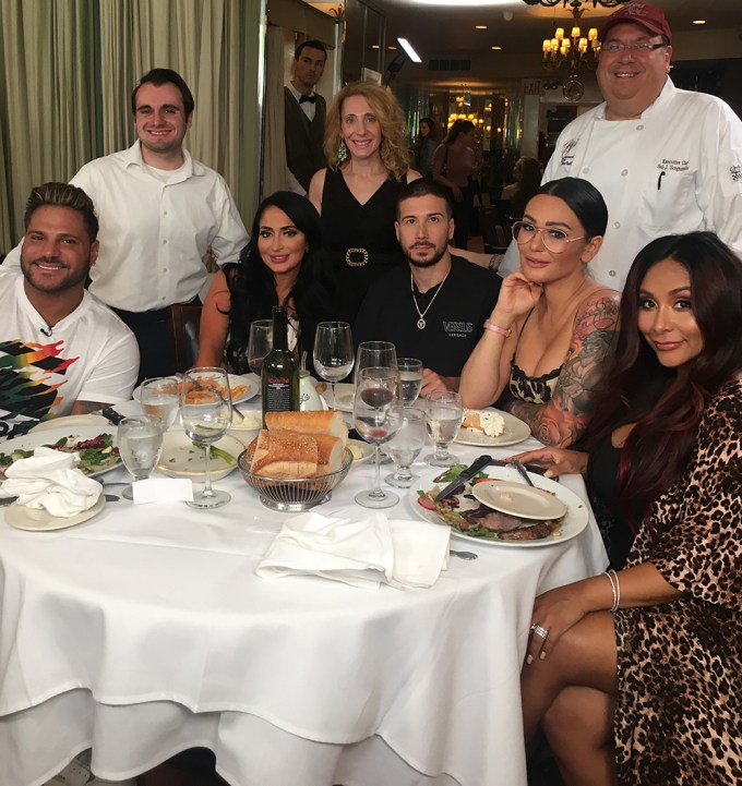 The cast of the Jersey Shore spotted having a family meal