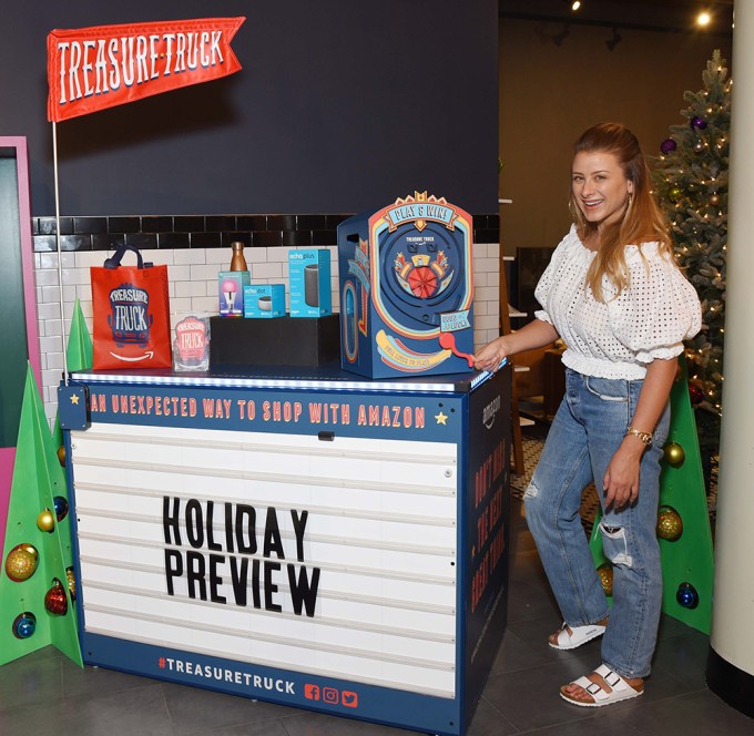 Lo Bosworth Celebrates Amazon`s Holiday in July with Amazon`s Treasure Truck and Optimum Nutrition