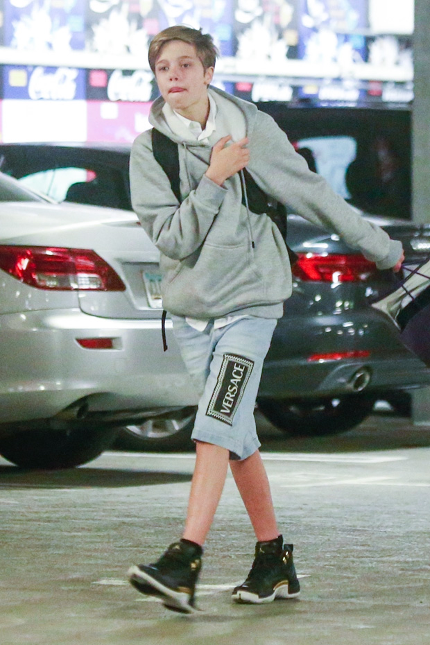 Shiloh Jolie-Pitt In Shorts & Converse Sneakers With Angelina – Hollywood  Life