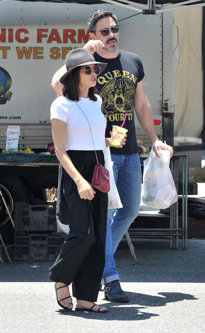 Jenna Dewan & Steve Kazee At Farmer’s Marker