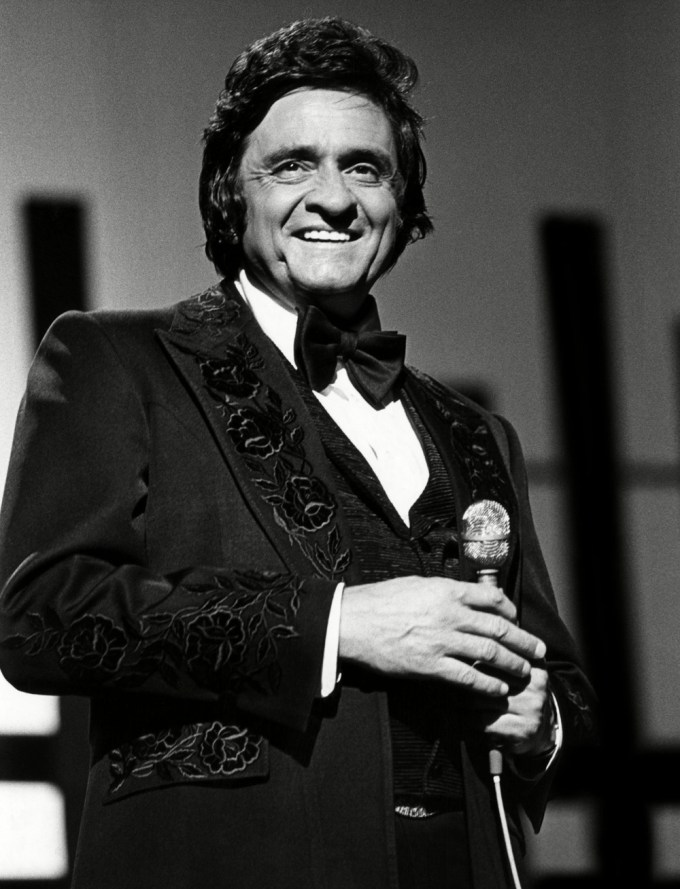 Johnny Cash: Photos Of The Legend