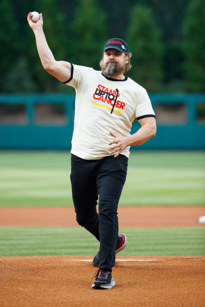 David Harbour at the MLB Mets vs Phillies game