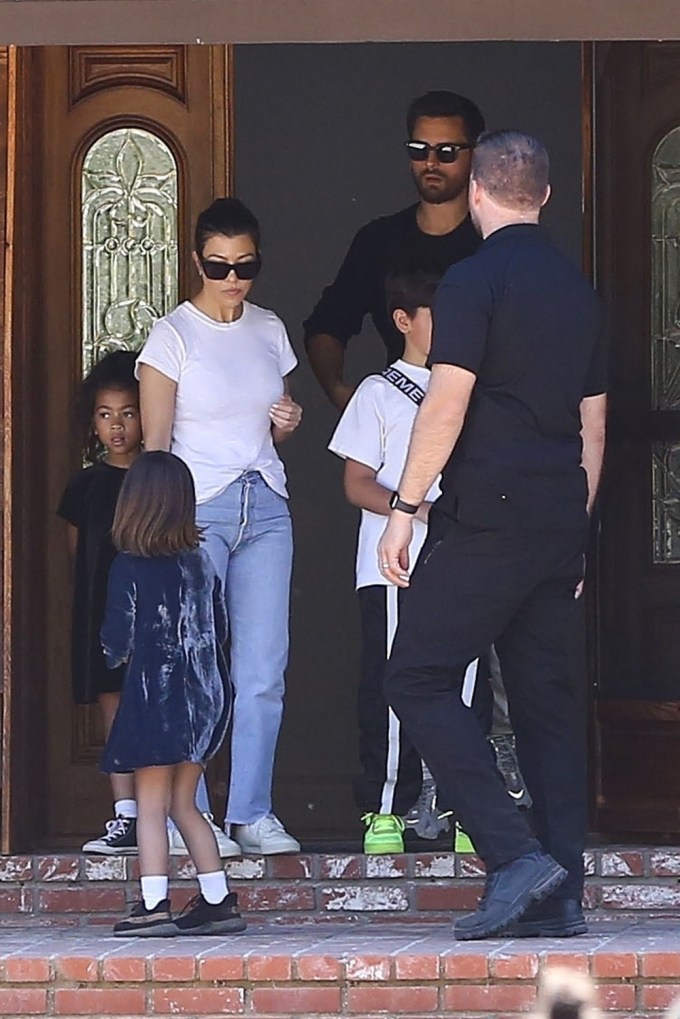 Kourtney Kardashian & Scott Disick With Kids