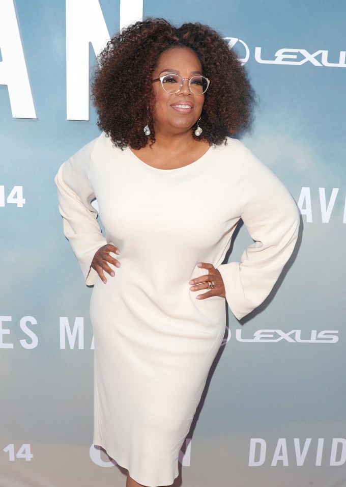 Oprah Winfrey Stuns In White