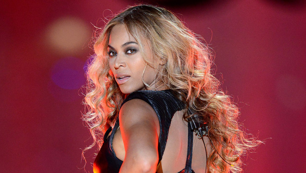Super Bowl halftime show: Beyonce, Mary J. Blige, more best costumes