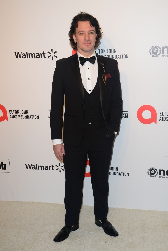 JC Chasez Looks Handsome At Elton John’s Party