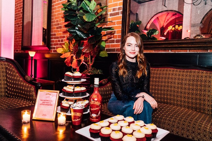 Emma Stone Hosts Valentine’s Day Charity Event