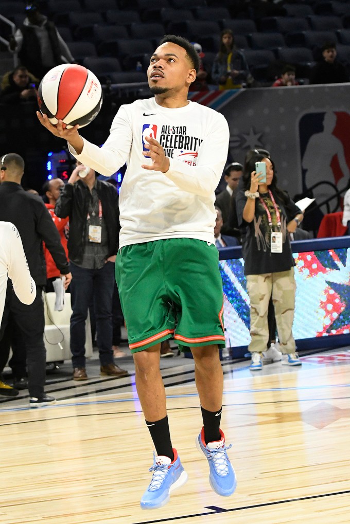Chance the Rapper warms up at the NBA All-Star Celebrity game