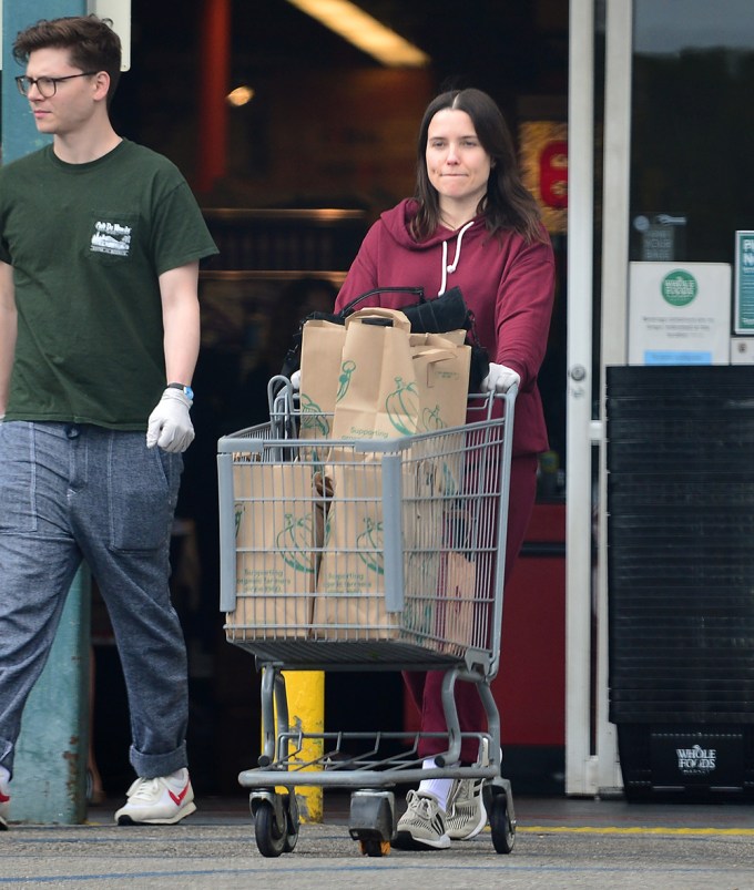 Sophia Bush loads up on groceries