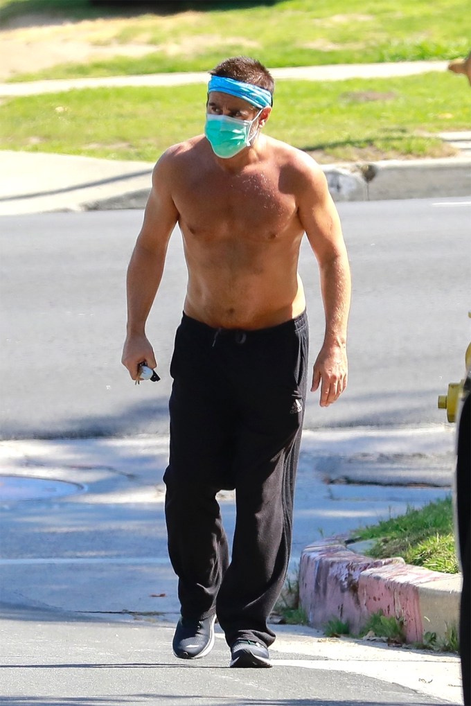 Colin Farrell Goes For A Shirtless Jog