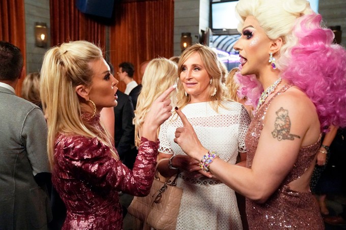 Tinsley Mortimer Mingles With The Party Crowd