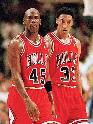 Former Chicago Bulls Teammate Details Playing Alongside Michael Jordan,  Scottie Pippen