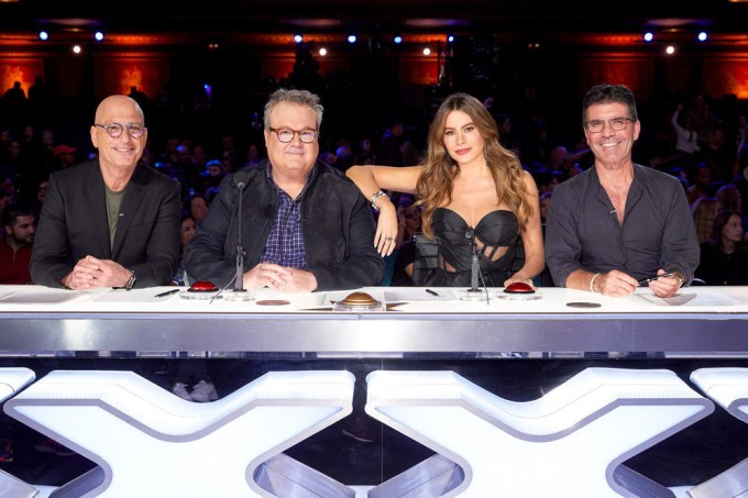 Eric Stonestreet With The Judges