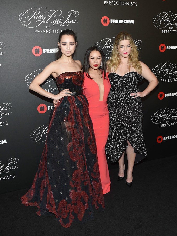 Sasha Pieterse with her co-stars at the ‘Pretty Little Liars: The Perfectionists’ series premiere