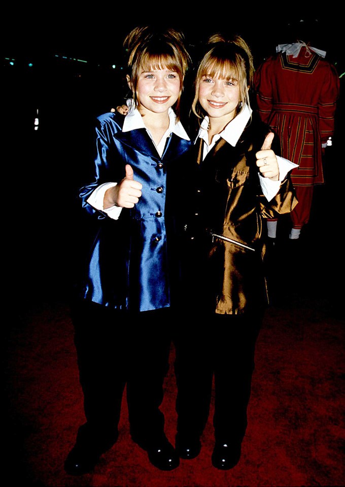 Mary-Kate & Ashley Olsen At The ‘Spiceworld’ Premiere