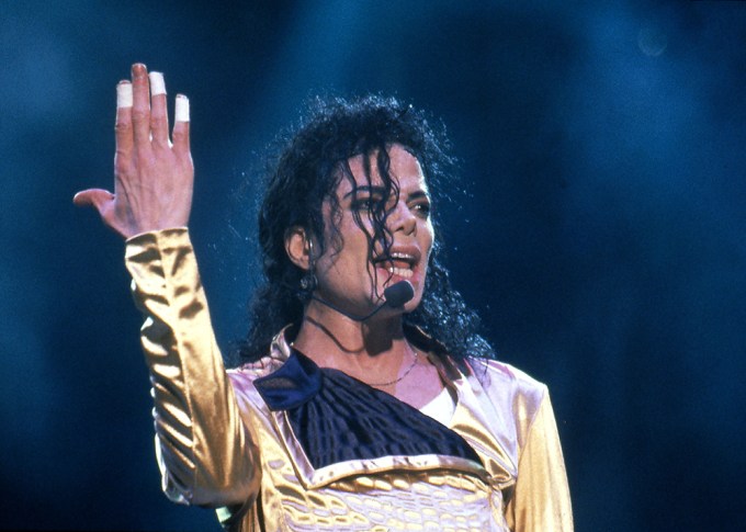 Michael Jackson performs in Munich