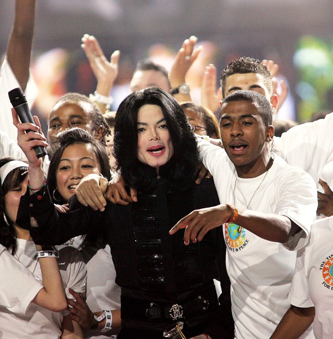 Michael Jackson with fans at the World Music Awards