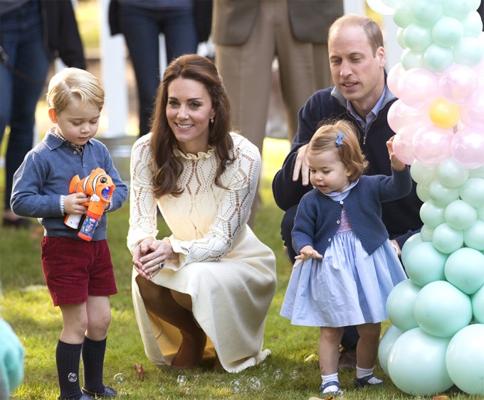 Prince William & Kate Middleton With Their Kids In Canada