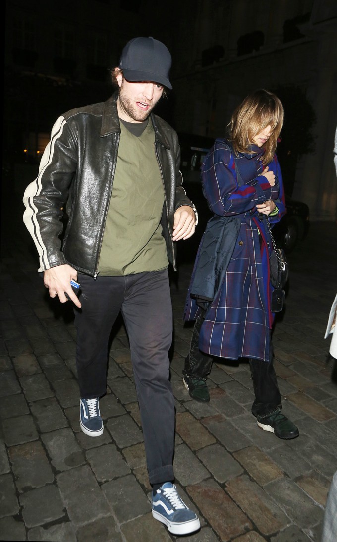 Robert Pattinson & Suki Waterhouse Walking Into Chiltern Firehouse in London