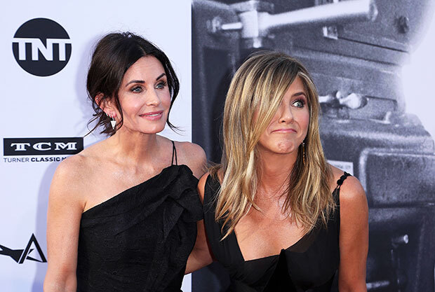 Courteney Cox & Jennifer Aniston's Pool Game Video: 'Friends' Stars Reunite  – Hollywood Life