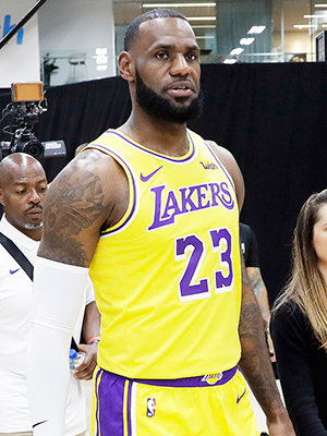 LeBron James unveils first look at new Tune Squad jerseys for