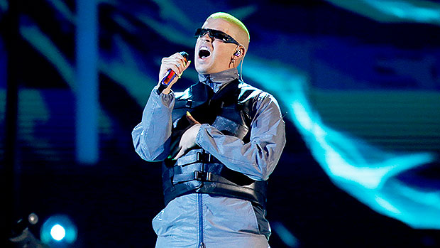 Bad Bunny energizes New York with surprise mobile concert