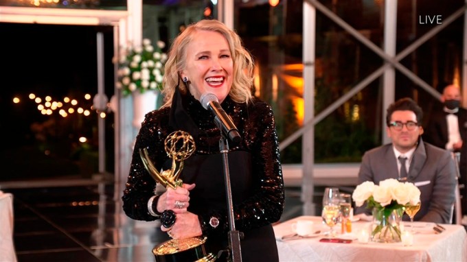 Catherine O’Hara Accepts an Emmy
