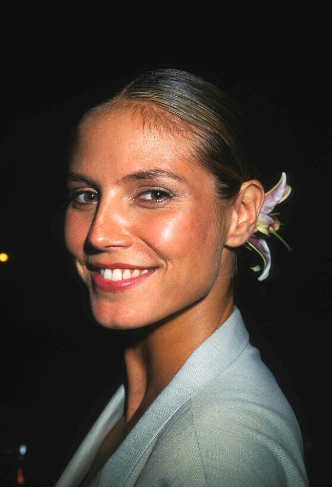 Heidi Klum shows off her fresh faced beauty in 2000