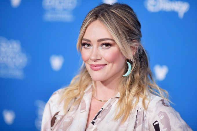 Hilary Duff Net Worth, Age, Height, Parents, More