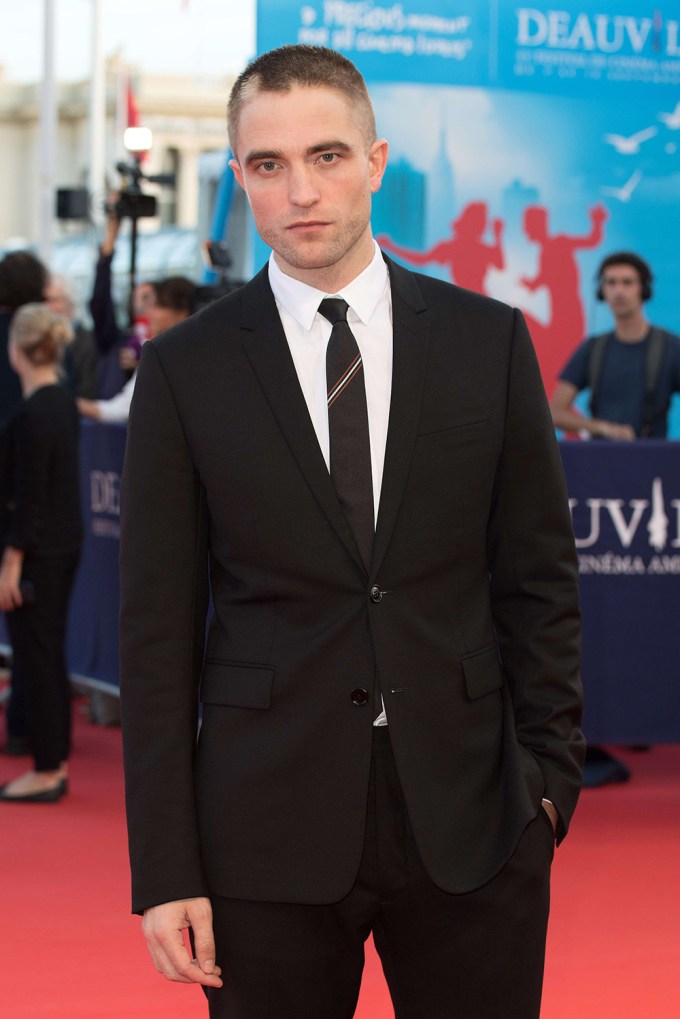 Robert Pattinson Shows Off His New Haircut