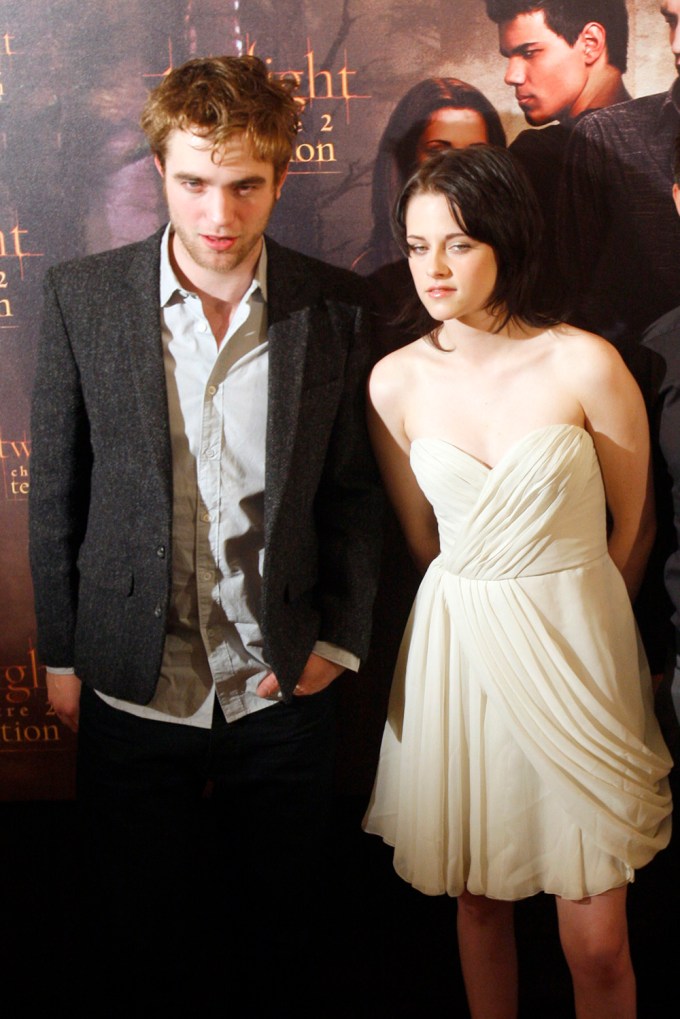 Robert Pattinson & Kristen Stewart At ‘New Moon’ Premiere