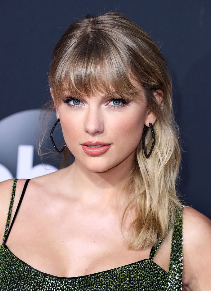 Taylor Swift at 2019 American Music Awards
