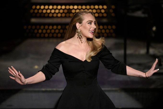 Adele hosts ‘SNL’