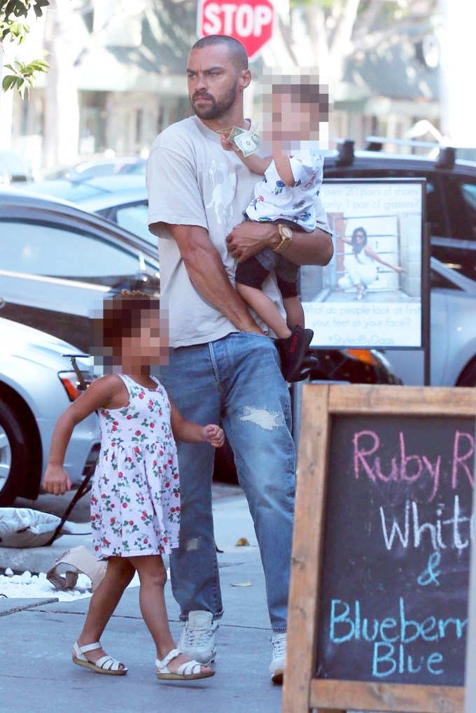 Jesse Williams With His Kids