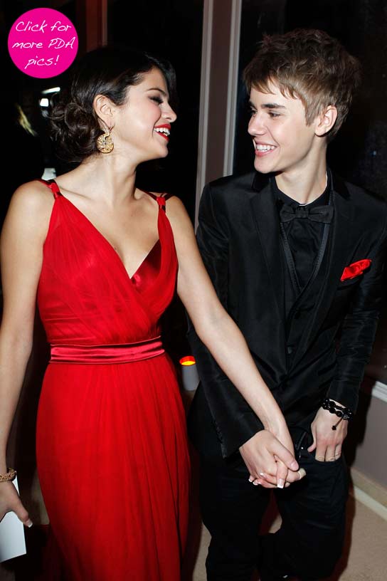 Selena Gomez Finally Admits I M Dating Justin Bieber Hollywood Life