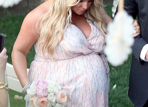 Jessica Simpson Gains Excessive Weight During Pregnancy Say Doctors 1518