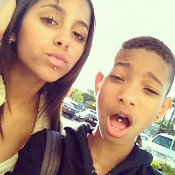 Willow Smith Tongue Piercing Is She Too Young Hollywoo