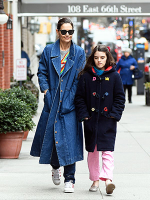 Katie Holmes And Suri Cruise — Dealing With Tom Cruise Divorce ...