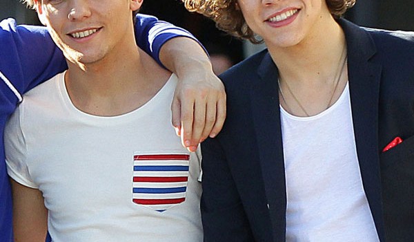 Louis Tomlinson and Harry Styles Bromance
