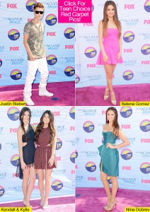 Teen Choice Awards 2012 Red Carpet Photos
