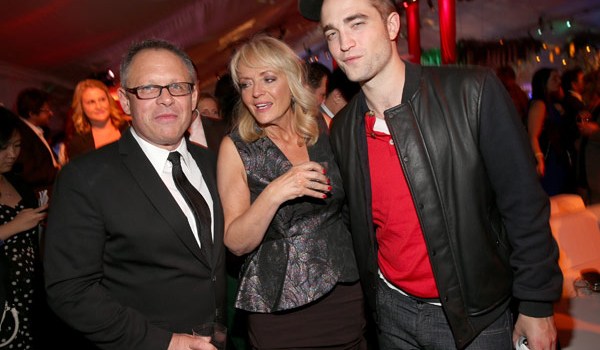 Robert Pattinson Mom Breaking Dawn Part 2 Premiere