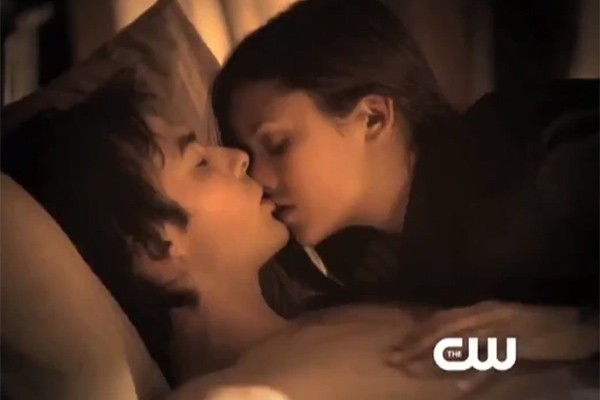 Marie Night And Day: Damon and Elena First Kiss - The Vampire