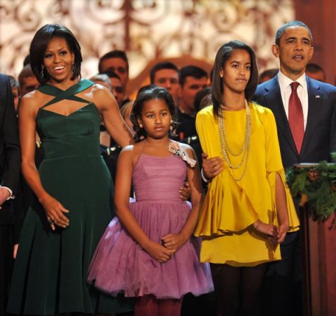 [PHOTOS] Sasha & Malia Obama’s Style — The First Daughters’ Cutest ...